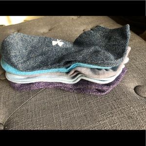 NEW! Under Armour Women's Socks 5 Pack